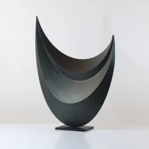sculpture contemporaine abstraite métal par l'artiste francais francis guerrier