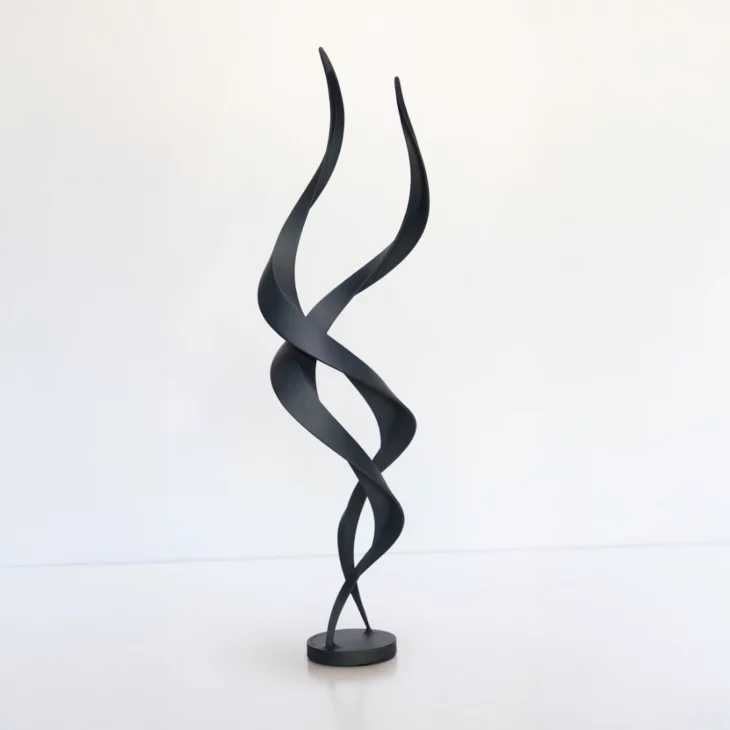 sculpture contemporaine abstraite métal par l'artiste francais francis guerrier