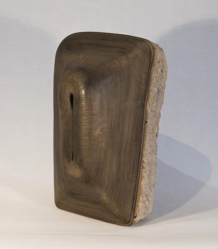 sculpture contemporaine en compression de papier kraft de jean-francois auber disponible a la vente sur artmourier.com